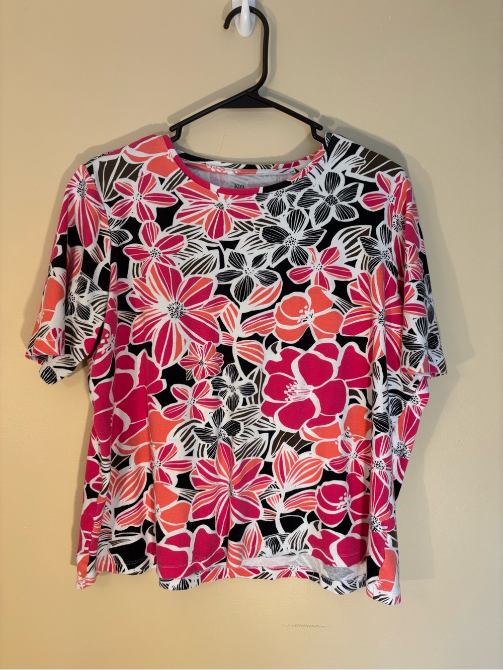 Kim Rogers Pink and Coral Floral Short Sleeve Tee